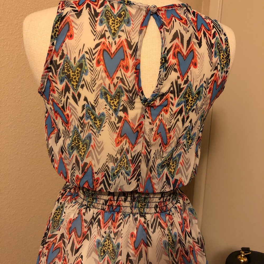 Multicolored Point Top. - Picture 3 of 4